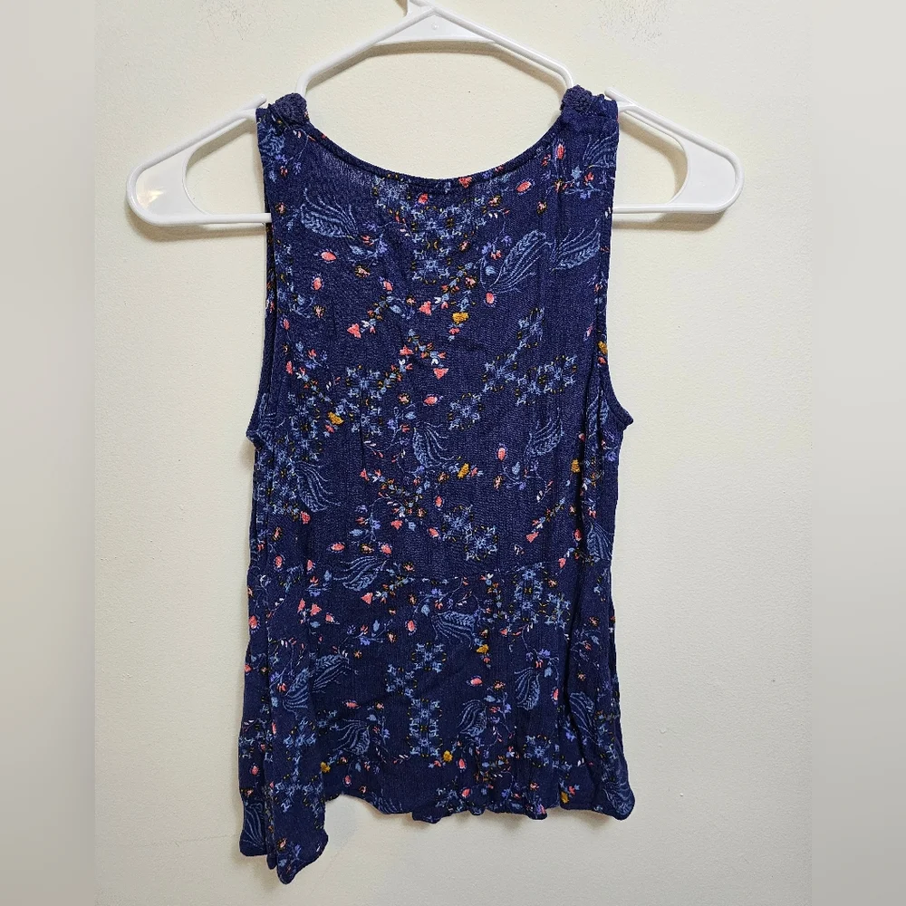 Wonderly Blue Sleeveless Tank Top‎